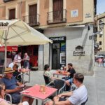 Más turistas este verano en España. Más ingresos para los negocios con cajero automático