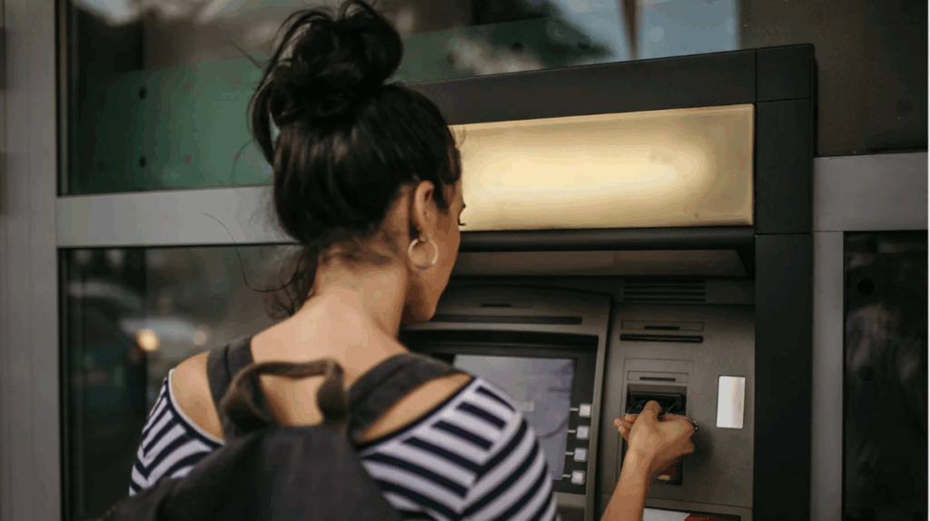 ¿Qué es la conversión dinámica de divisas (DCC)?